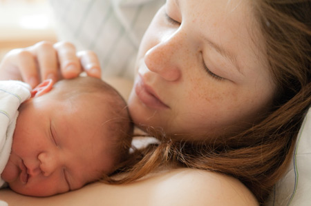 Как отлучить ребенка от груди: 8 ошибок мам