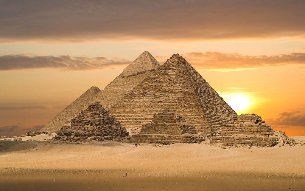 Великая Пирамида Гизы