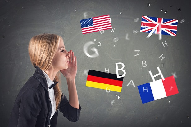 Учить два языка одновременно: не слишком ли сложно?
