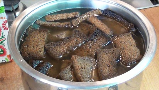 Сухари в кипятке